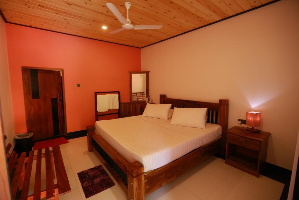 Eco Hotel Black & White - Anuradhapura Mihintale Ngoại thất bức ảnh